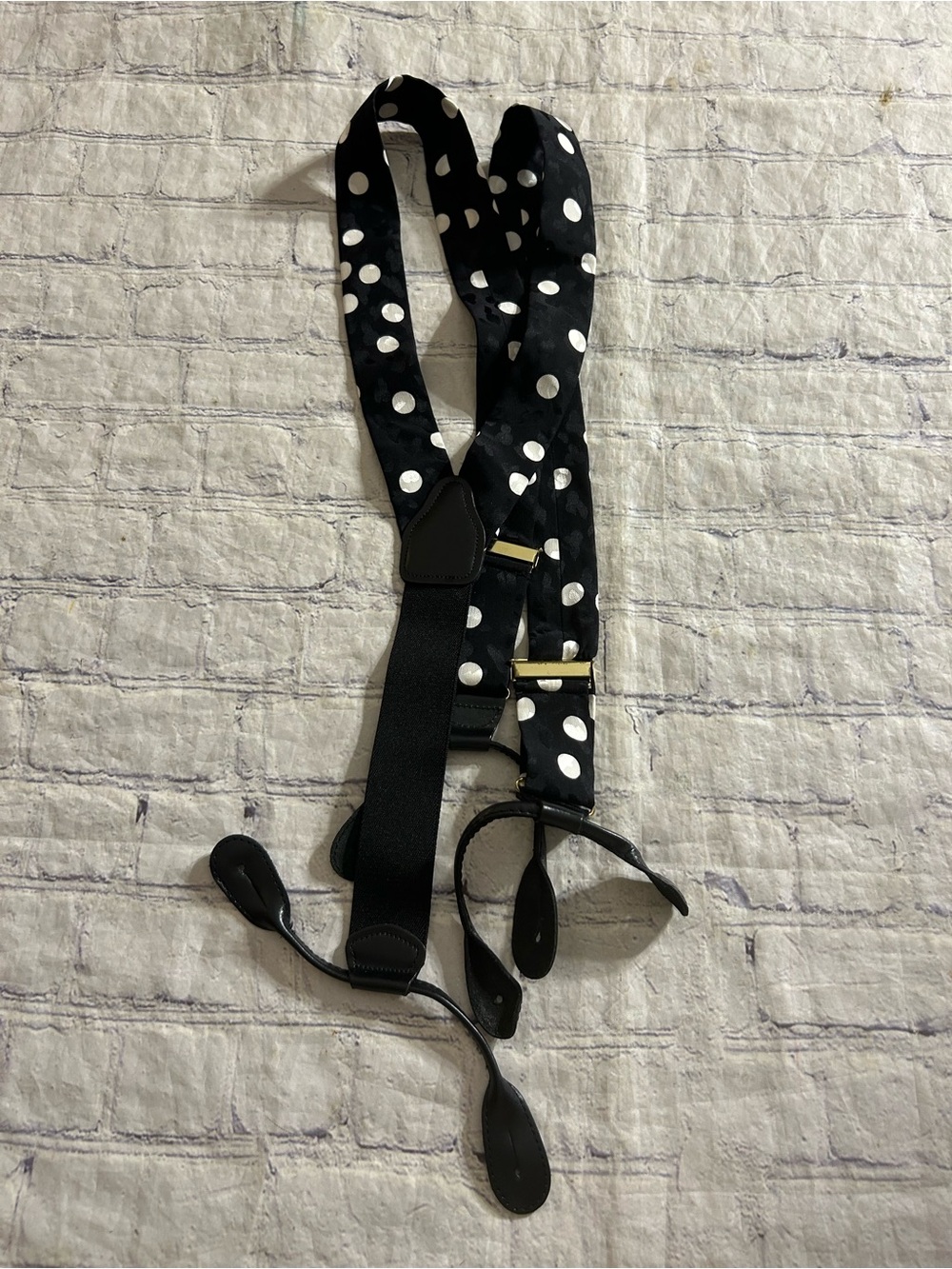 100% SILK BLACK AND WHITE POLKA DOTS SUSPENDERS GOLD TONE HARDWARE ADJUSTABLE - Picture 6 of 7